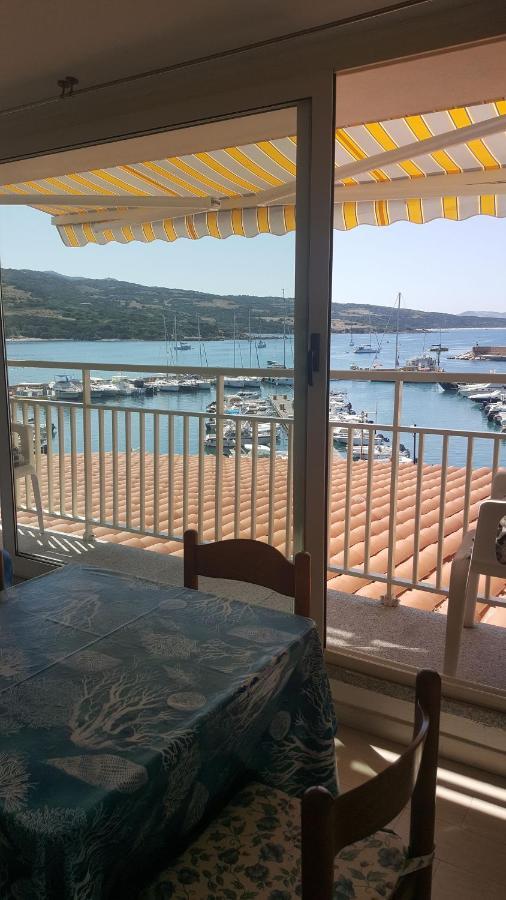 Fronte Mare Bella Vista Apartment Isola Rossa Bagian luar foto